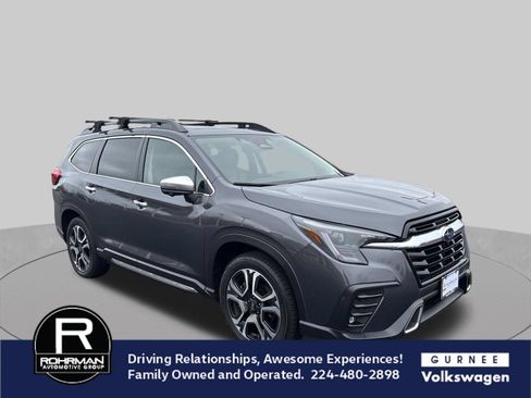 Used 2023 Subaru Ascent Touring AWD/4WD image 2