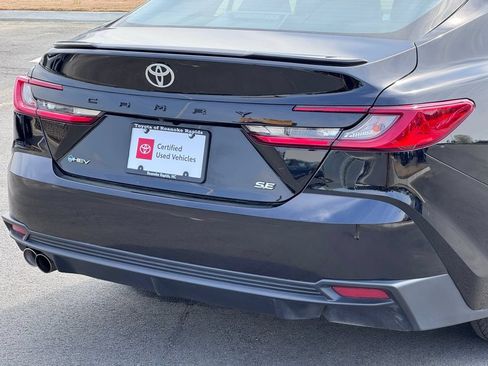Used 2025 Toyota Camry SE FWD image 37
