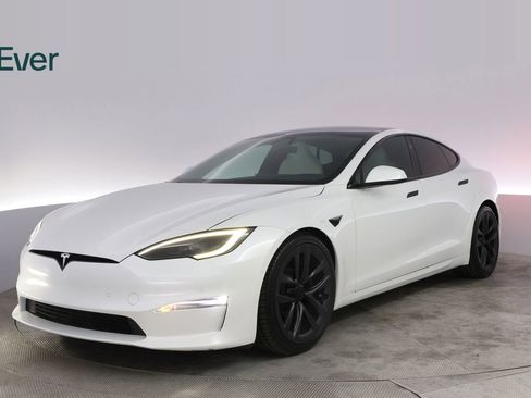 Used 2022 Tesla Model S AWD/4WD image 2