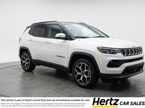 Used 2025 Jeep Compass Limited image 1