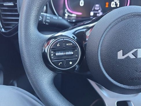Used 2024 Kia Soul S image 19