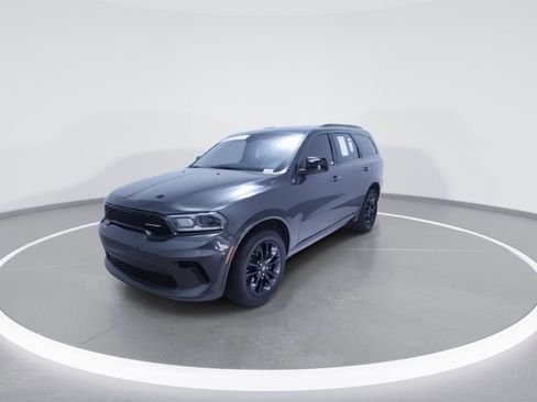 Used 2023 Dodge Durango GT w/ Blacktop Package AWD/4WD image 6