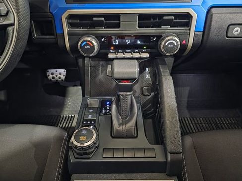 Used 2024 Toyota Tacoma TRD Sport image 20