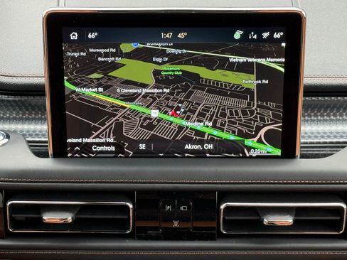 Used 2023 Lincoln Aviator Black Label w/ Dynamic Handling Package image 24