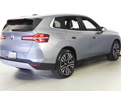Used 2026 BMW X3 xDrive30 w/ Premium Package image 7