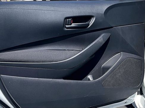 Used 2024 Toyota Corolla LE FWD image 21