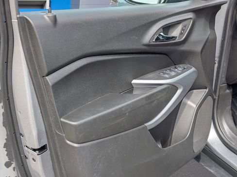 Certified 2025 Chevrolet Trax LS w/ LS Convenience Package image 15