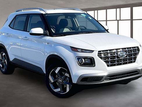 New 2026 Hyundai Venue SEL image 1