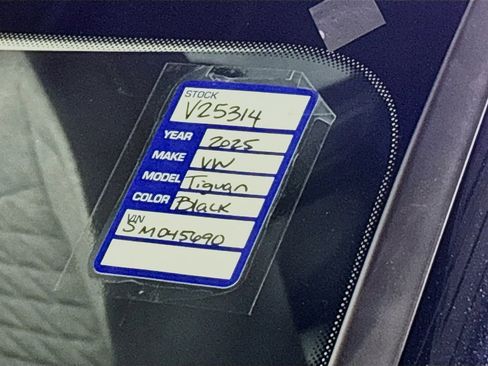 New 2025 Volkswagen Tiguan S image 24