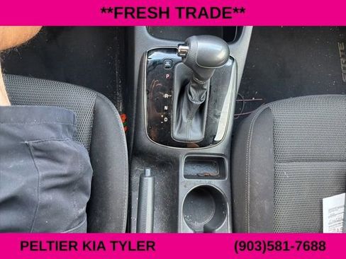 Used 2017 Kia Forte LX image 22