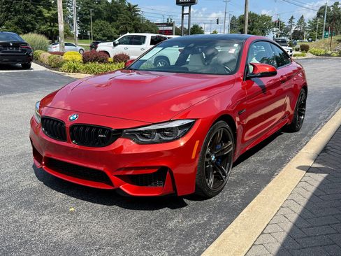 Used 2019 BMW M4 Coupe w/ Competition Package RWD image 3
