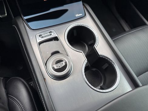 Used 2026 Cadillac Vistiq Sport image 40