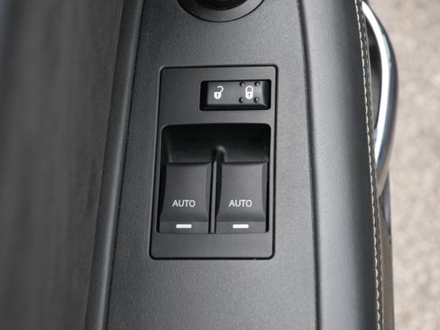 Used 2008 Dodge Challenger SRT8 RWD image 20