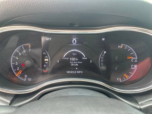 Used 2014 Jeep Grand Cherokee Laredo w/ Quick Order Package 23E AWD/4WD image 15