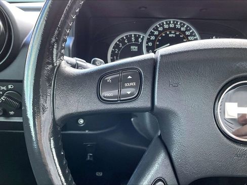Used 2005 HUMMER H2 SUT w/ Preferred Equipment Group image 18