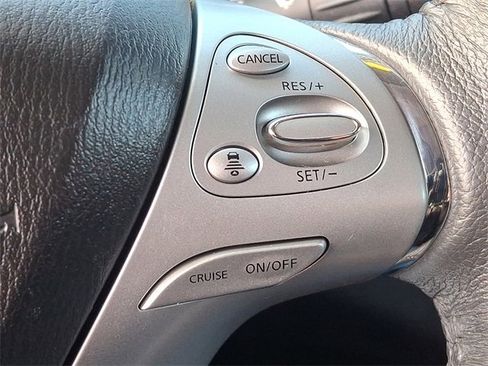 Used 2018 Nissan Murano SL image 22