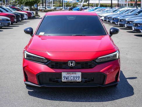 Used 2025 Honda Civic Sport image 2