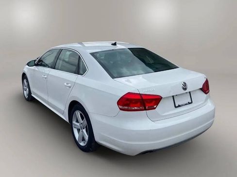Used 2012 Volkswagen Passat 2.5 SE FWD image 4