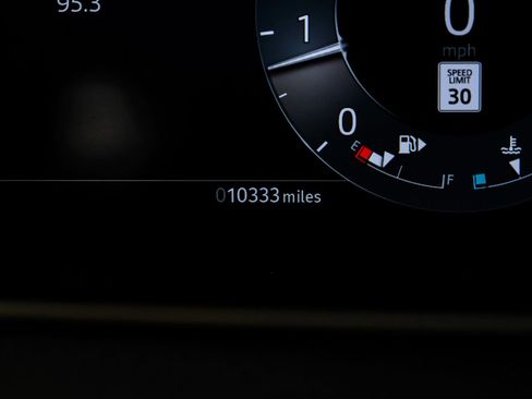 Used 2024 Land Rover Range Rover Evoque S image 24