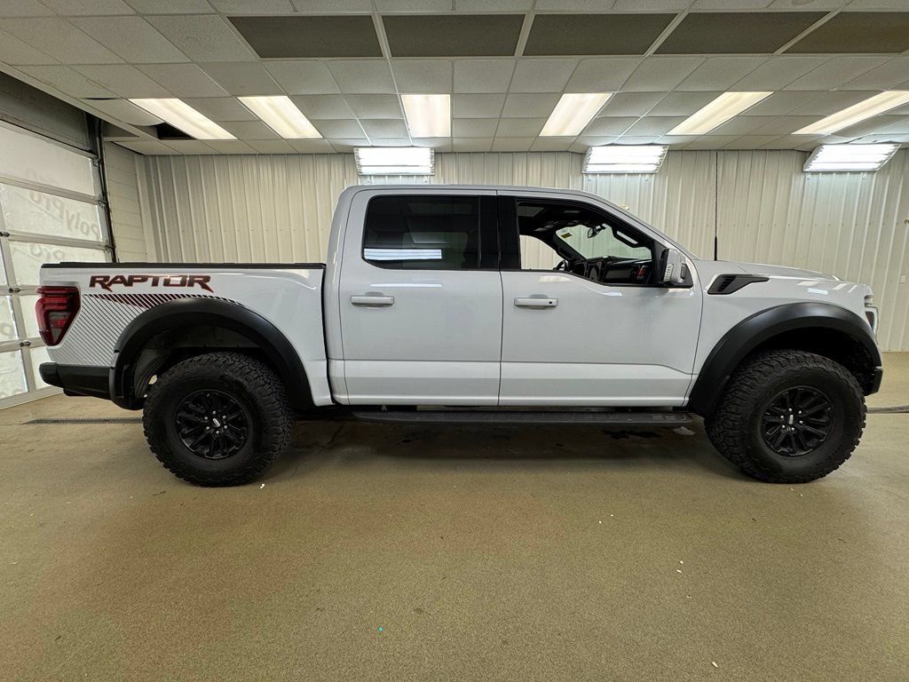 Used 2025 Ford F150 Raptor AWD/4WD image 5