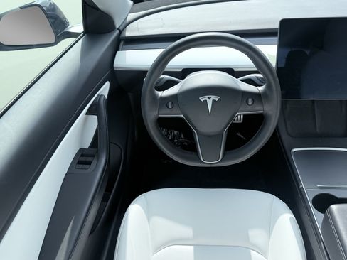 Used 2021 Tesla Model 3 Performance AWD/4WD image 48