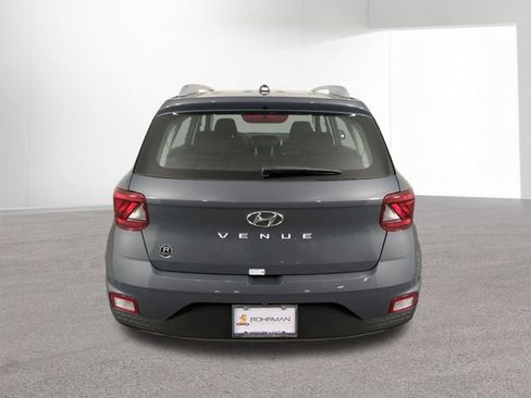 New 2026 Hyundai Venue SEL image 14