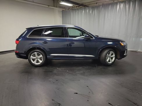Used 2023 Audi Q7 2.0T Premium w/ Convenience Package AWD/4WD image 9