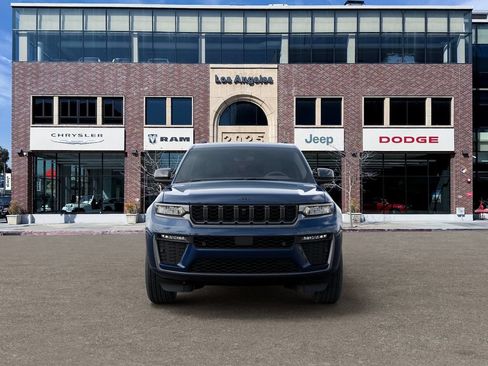 New 2026 Jeep Grand Cherokee Limited AWD/4WD image 6