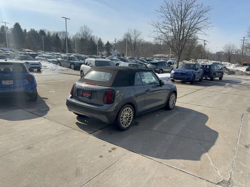 New 2026 MINI Cooper S FWD image 3