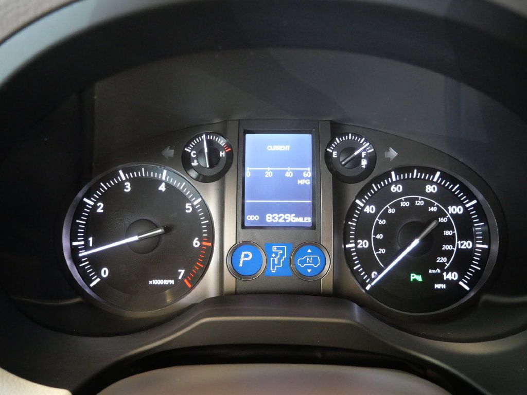 Used 2013 Lexus GX 460 Premium AWD/4WD image 19