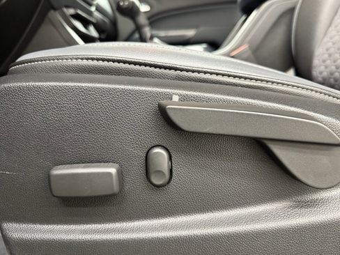 Used 2019 Chevrolet Colorado Z71 image 18