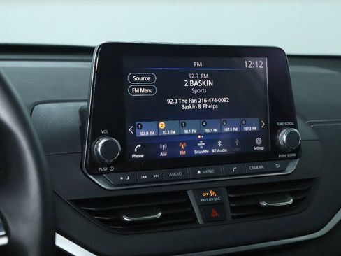 Used 2021 Nissan Altima 2.5 SV w/ SV Premium Package image 25