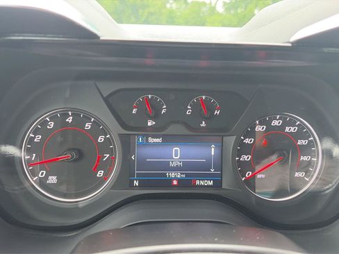 Used 2024 Chevrolet Camaro LT w/ Technology Package RWD image 20