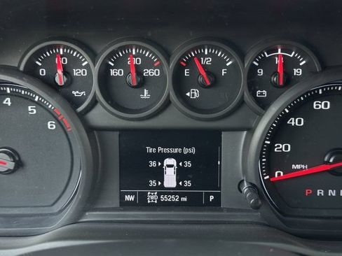 Used 2024 Chevrolet Silverado 1500 Custom Trail Boss AWD/4WD image 15