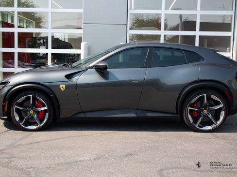 Used 2023 Ferrari Purosangue AWD/4WD image 2