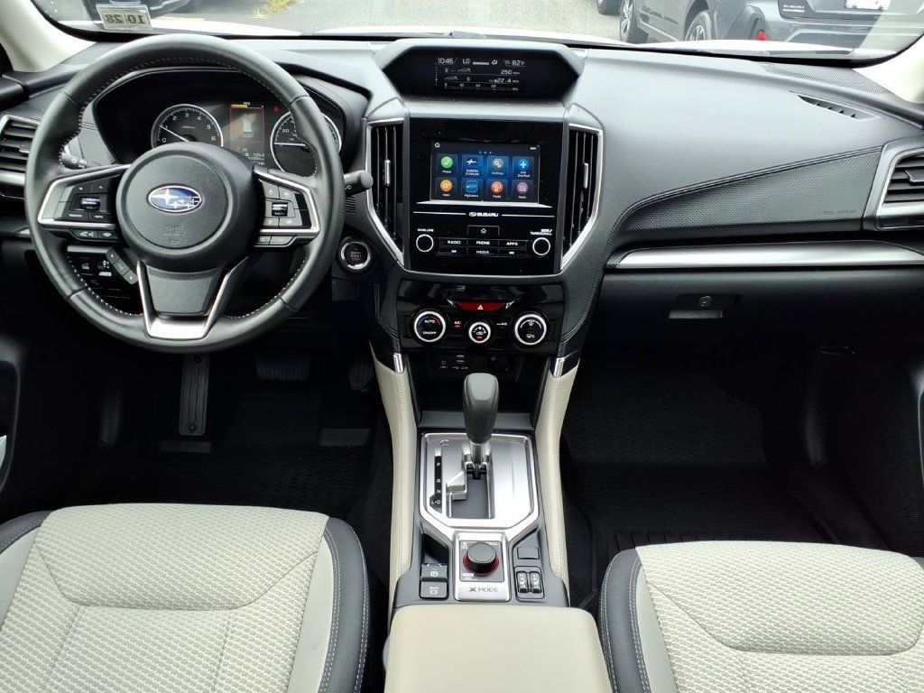 Certified 2024 Subaru Forester Premium AWD/4WD image 18