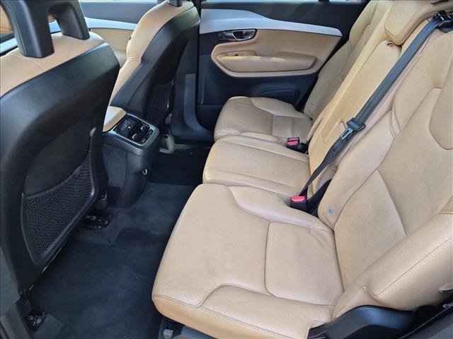 Used 2018 Volvo XC90 T5 Momentum w/ Convenience Package FWD image 21