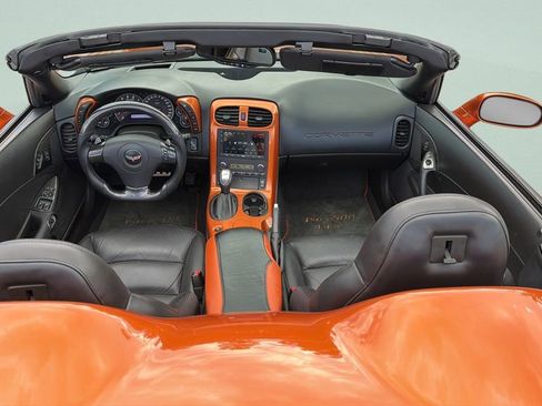 Used 2007 Chevrolet Corvette Convertible w/ Preferred Equipment Group RWD image 16