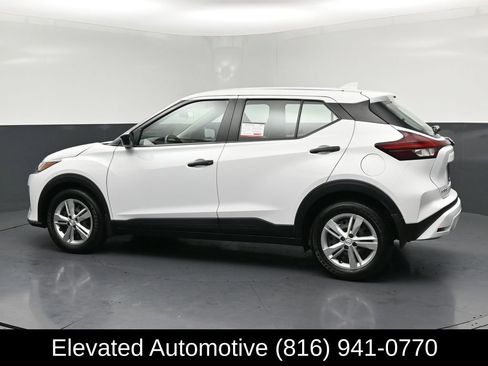 Used 2023 Nissan Kicks S image 25