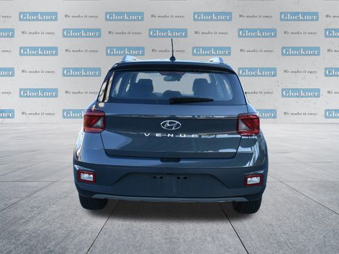 Used 2025 Hyundai Venue SEL FWD image 7
