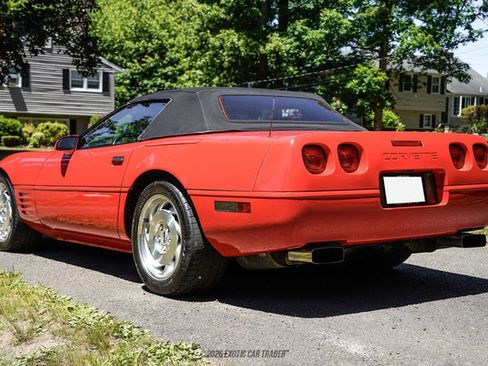 Used 1994 Chevrolet Corvette Convertible RWD image 16
