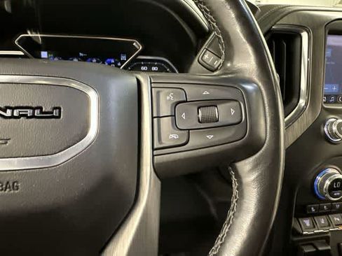 Used 2020 GMC Sierra 2500 Denali w/ Denali Ultimate Package AWD/4WD image 10