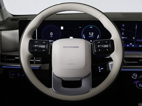 Certified 2025 Hyundai Santa Fe Calligraphy image 46