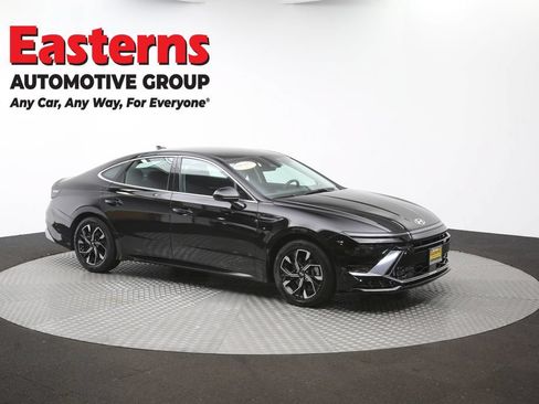 Used 2025 Hyundai Sonata SEL FWD image 49