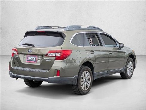 Used 2015 Subaru Outback 2.5i Premium AWD/4WD image 5