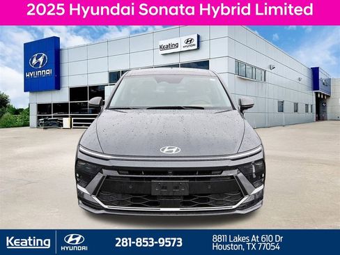 Certified 2025 Hyundai Sonata Limited image 2