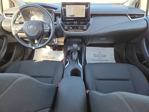 Used 2024 Toyota Corolla LE FWD image 21
