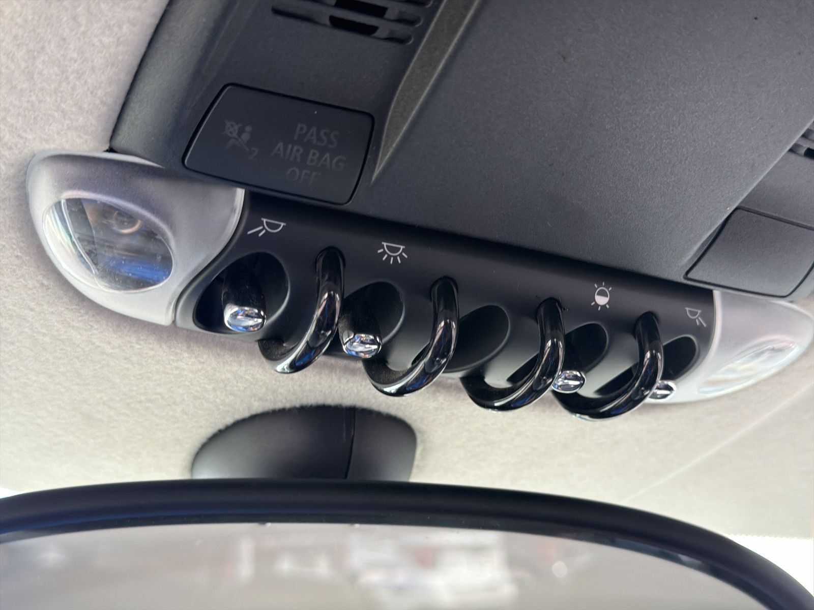 Used 2011 MINI Cooper Hardtop FWD image 19