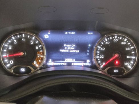 Used 2021 Jeep Renegade Limited image 23