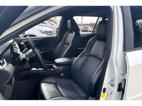 Used 2020 Toyota RAV4 XSE image 28